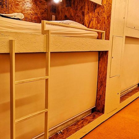 Pastelhouse Hostel (Adults Only) Бангкок Номер фото